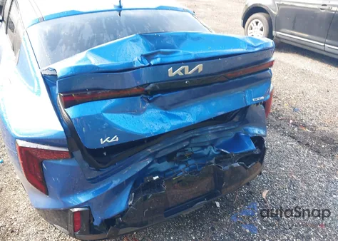 2025 Kia K4 Gt-Line из США, поврежденный, VIN 3KPFW4DE4SE162536